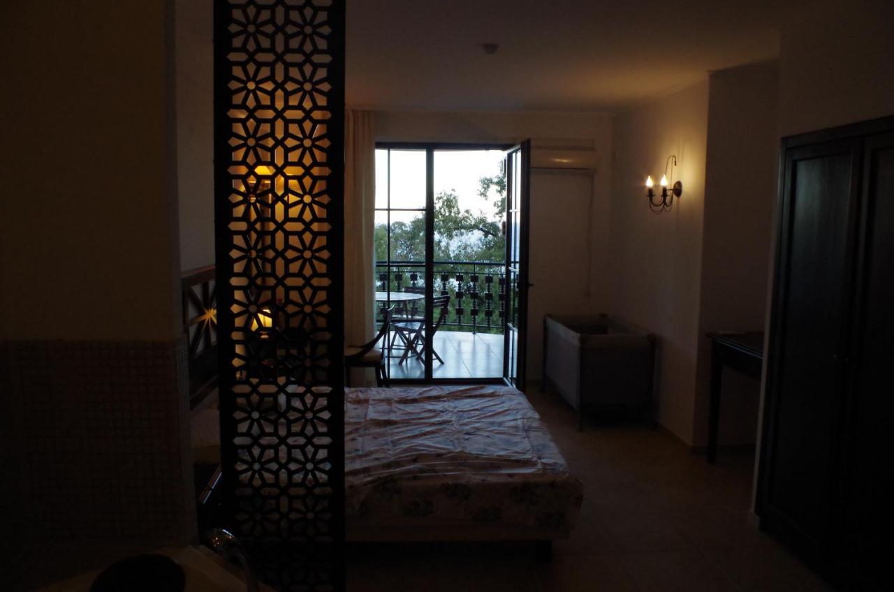 Beautiful 1St-Line Seaview Private Appartement In The Cliff Resort Obzor Esterno foto