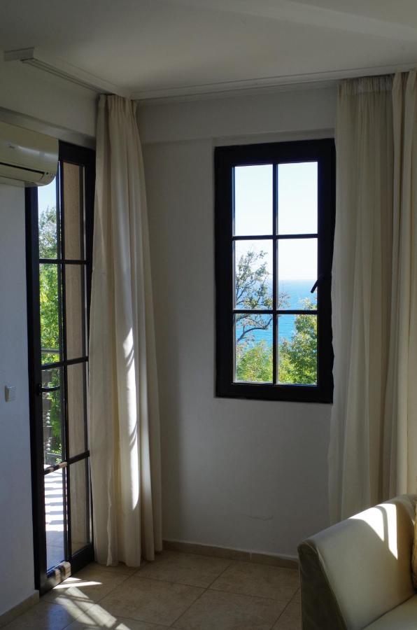 Beautiful 1St-Line Seaview Private Appartement In The Cliff Resort Obzor Esterno foto