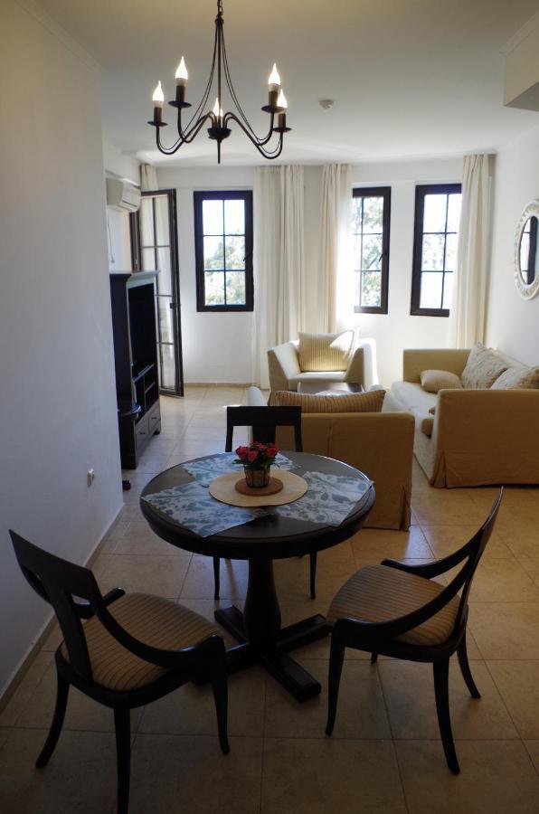 Beautiful 1St-Line Seaview Private Appartement In The Cliff Resort Obzor Esterno foto